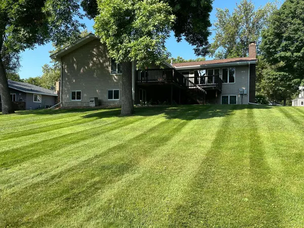 310 N 10th ST, Montevideo, MN 56265