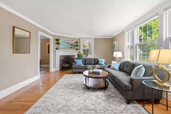 74 Poor St #74, Andover, MA 01810