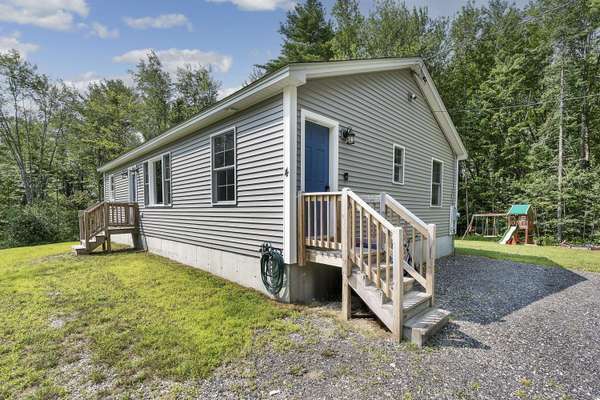 4 Murray WAY, Windham, ME 04062