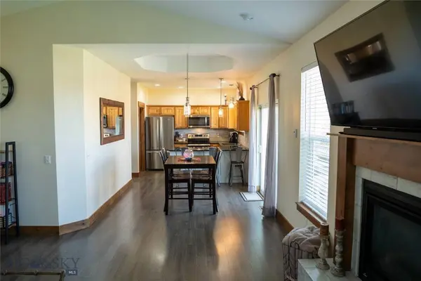 1501 Oakwood DR, Belgrade, MT 59714