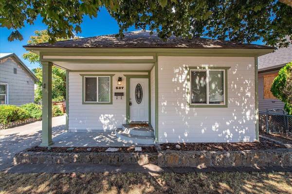 537 E Gordon Ave, Spokane, WA 99207