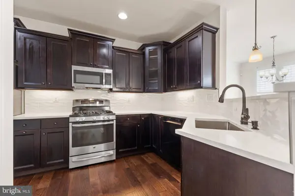 42572 WILDLY TER, Ashburn, VA 20148