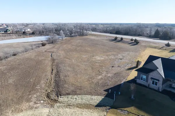 11755 W Cherese Cir, Wichita, KS 67215