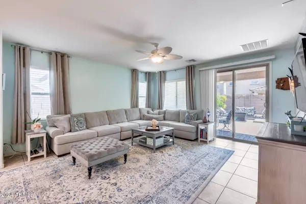 12219 W PRICKLY PEAR Trail, Peoria, AZ 85383