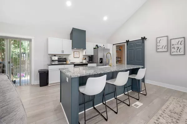 319 N Washington, Sedgwick, KS 67135