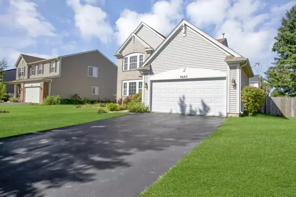 9683 Compton DR, Huntley, IL 60142