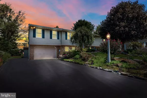 1312 JILL ANN DR, Lebanon, PA 17042