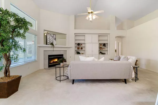 1598 E Plymouth Avenue, Fresno, CA 93720