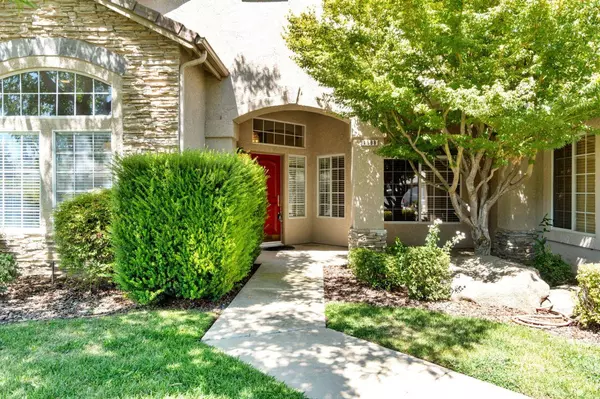 1598 E Plymouth Avenue, Fresno, CA 93720