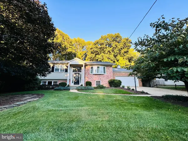 3405 VALEWOOD DR, Oakton, VA 22124