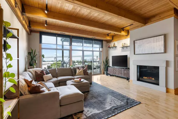 541 E Erie Unit 408, Milwaukee, WI 53202