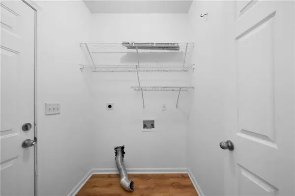 162 Hawk LN, Carrollton, GA 30116