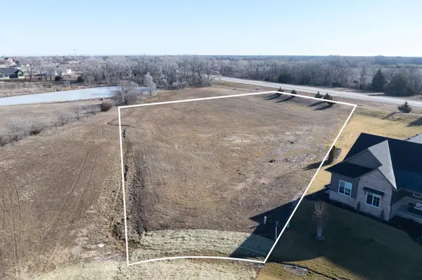 11755 W Cherese Cir, Wichita, KS 67215