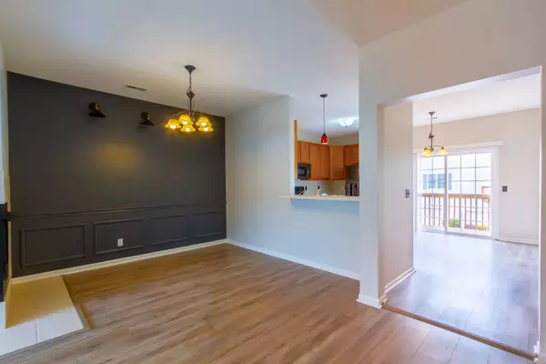 2047 Derby LN #61, Belvidere, IL 61008