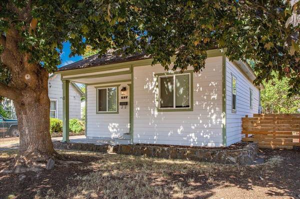 537 E Gordon Ave, Spokane, WA 99207