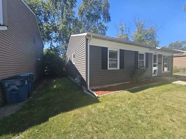 3538 Susan LN, Steger, IL 60475