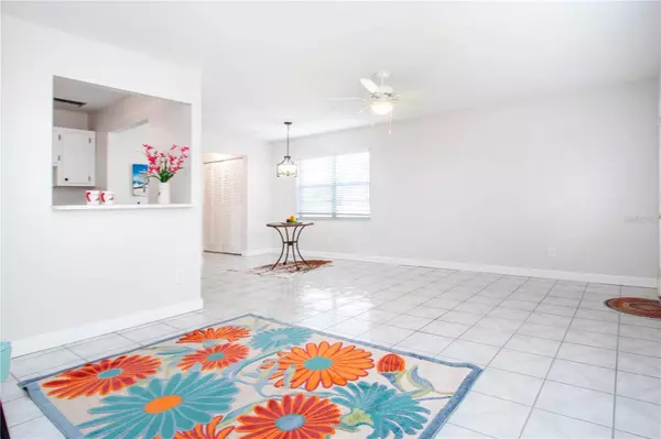 301 ANDOVER PL S #171, Sun City Center, FL 33573