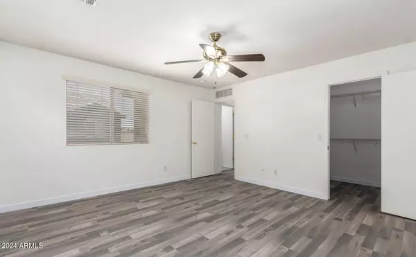 5160 W FULTON Street, Phoenix, AZ 85043