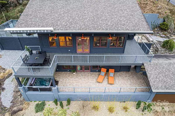 1585 Eagles Nest RD, Waynesville, NC 28786