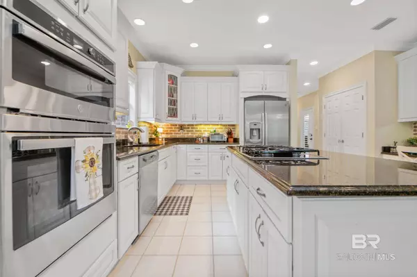 105 Beaver Dam Road, Fairhope, AL 36532