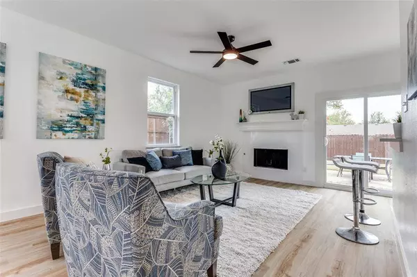 915 Warfield Way, Richardson, TX 75080