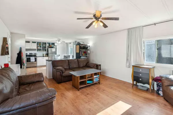 80 Spring Haven Close SE, Airdrie, AB T4A 1G1