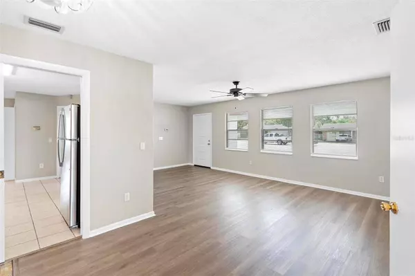 1789 SAXON BLVD, Deltona, FL 32725