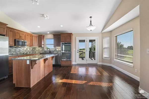 4500 Ike's WAY, St. George, KS 66535