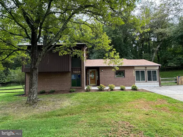 5649 THUNDER HILL RD, Columbia, MD 21045