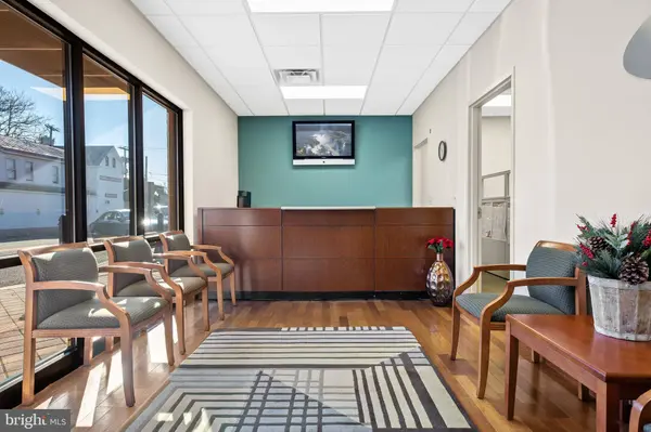 10 E MAIN ST #SUITE F, Millville, NJ 08332