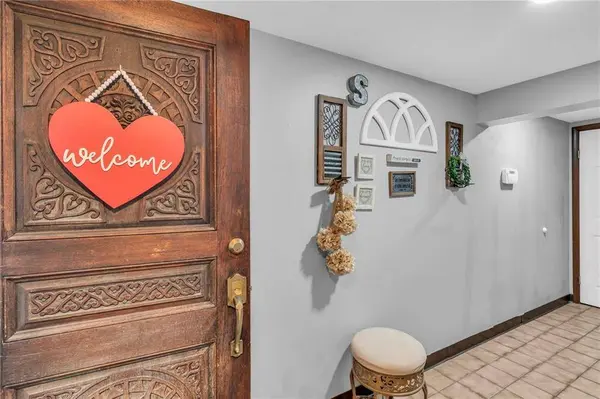 5300 NE 57th TER, Kansas City, MO 64119