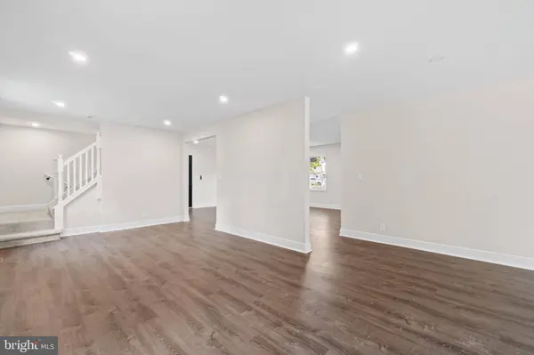 891 ALFRED DR, Pasadena, MD 21122