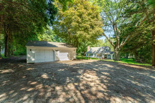 39 Gallup Lane, Waterford, CT 06385