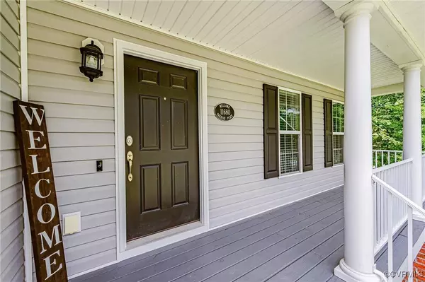 11680 Oakrise PL, New Kent, VA 23124