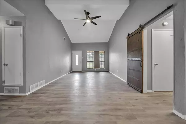 2637 Driftwood Drive, Mesquite, TX 75150