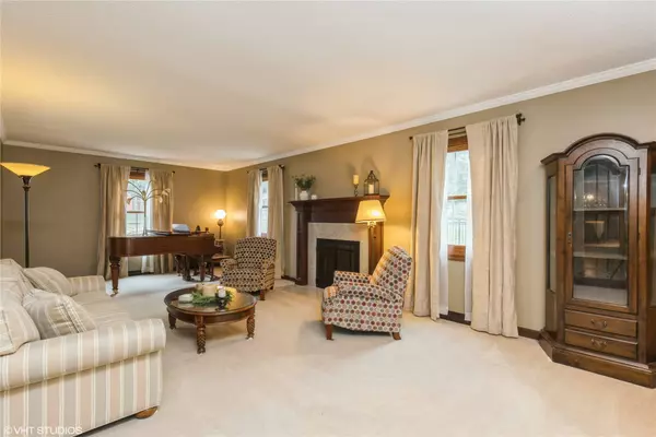 7115 Franklin Avenue, Windsor Heights, IA 50324