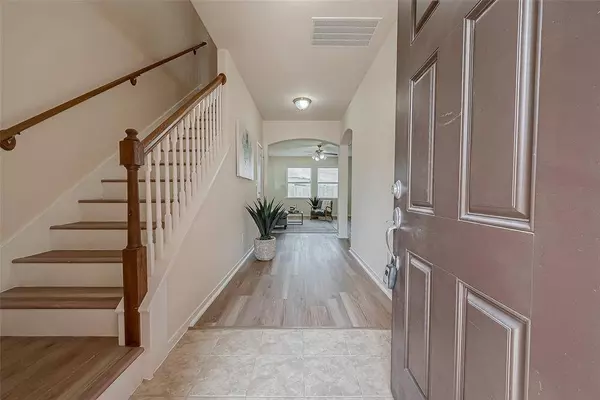 11003 Sun River Falls DR, Humble, TX 77396