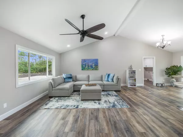 15-2064 25TH AVE, Keaau, HI 96749