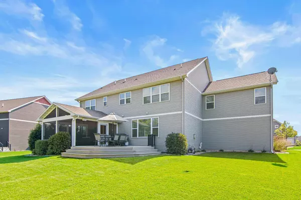 3554 Turner DR SW, Prior Lake, MN 55372