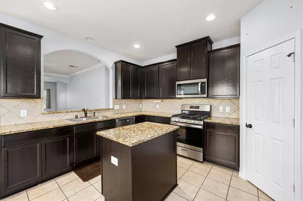 13002 Lucy Grove LN, Houston, TX 77044