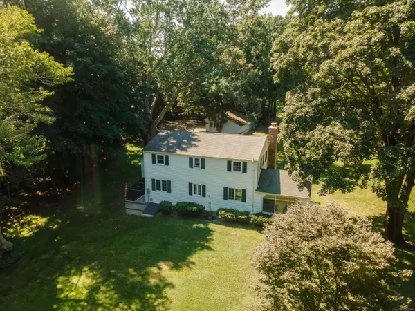 39 Gallup Lane, Waterford, CT 06385
