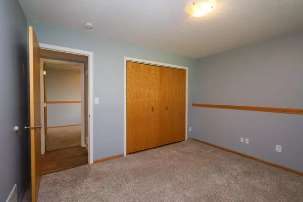 6270 Fairway DR NW, Rochester, MN 55901