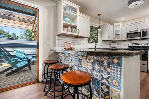 1028 Primrose LN, Altoona, WI 54720