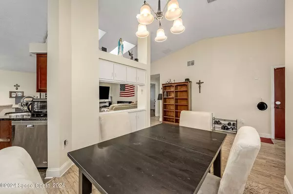 1249 Walnut Grove, Rockledge, FL 32955