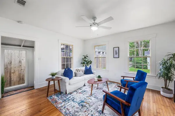 1646 Arlington ST, Houston, TX 77008