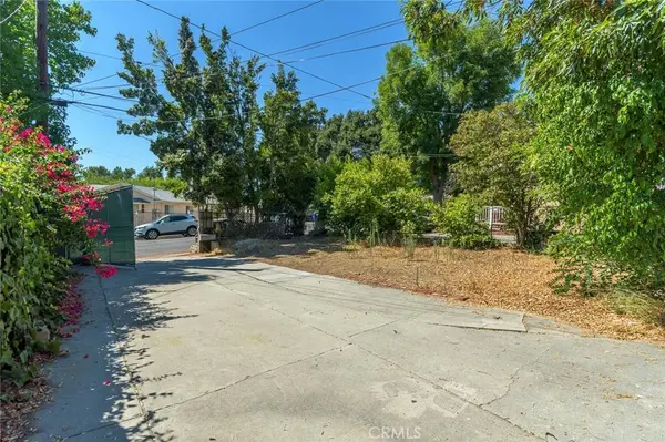 4608 Dyer ST, La Crescenta, CA 91214
