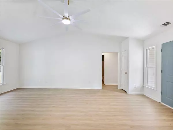 191 Macey WAY, Winder, GA 30680