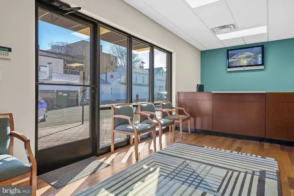 10 E MAIN ST #SUITE F, Millville, NJ 08332