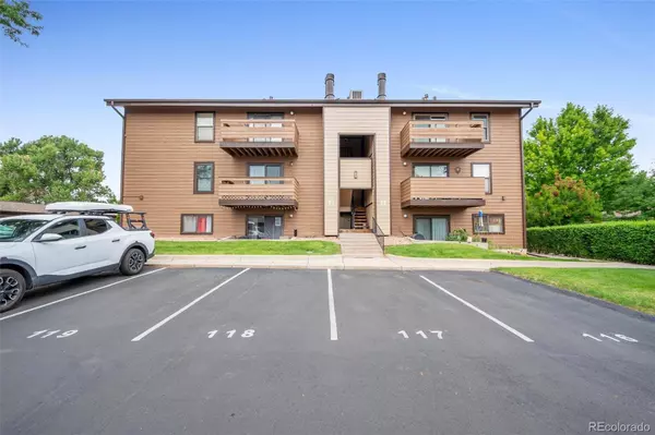 7040 W 20 AVE #307, Lakewood, CO 80214