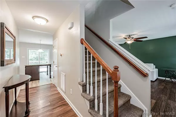 11680 Oakrise PL, New Kent, VA 23124